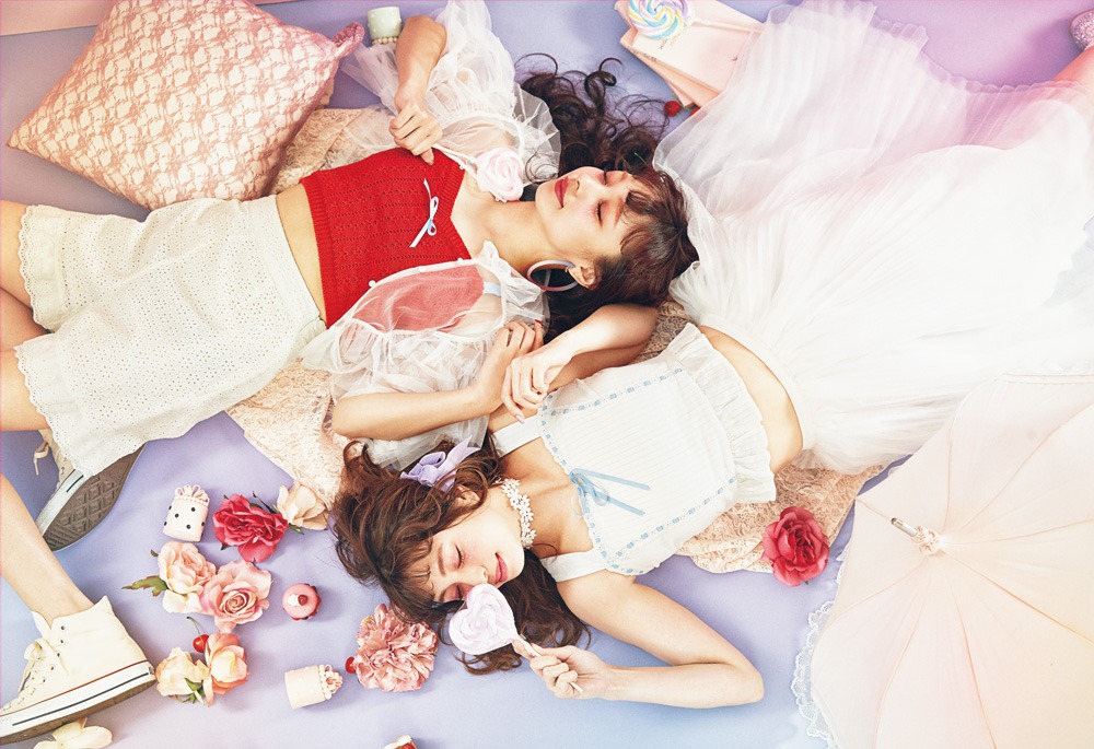「LARME 028」より