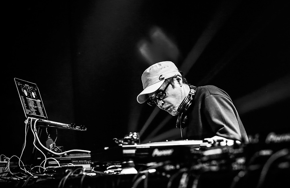 DJ KRUSH