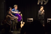 左から益子寺かおり、中尊寺まい、吉田豪、青田典子。（撮影：小林弘輔）