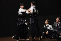 齋藤飛鳥演じる東島旭。