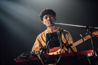 桜木大悟（G, Vo, Syn）（Photo by Ray Otabe）