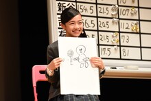 「テニスをするゴリラ」を描いた八木美樹。