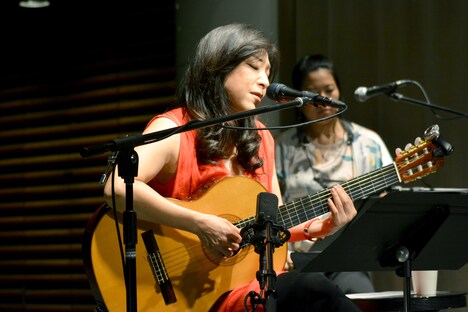 小野リサが出演した「KIRIN BEER "Good Luck" LIVE」の様子。（写真提供：TOKYO FM）