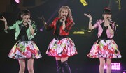 Buono!「Buono!ライブ2017 ~Pienezza」神奈川・横浜アリーナ公演の様子。(写真提供:アップフロント)