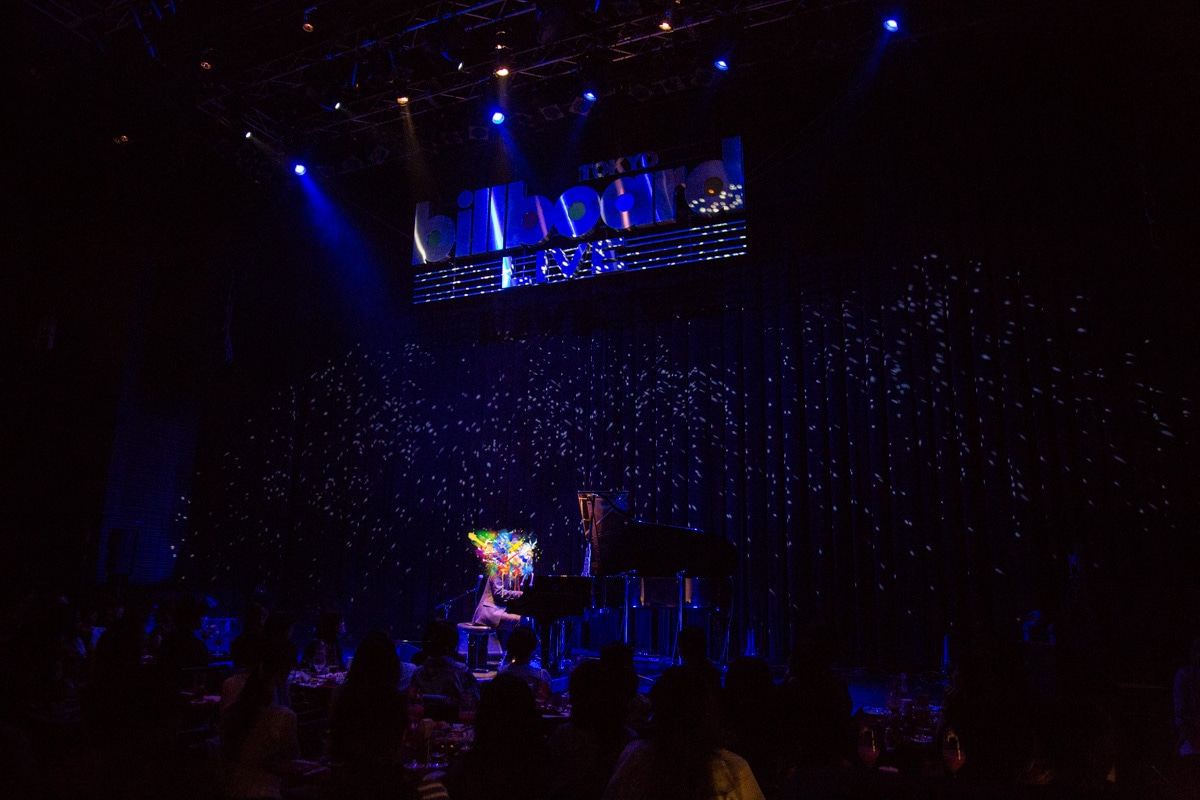 まらしぃ「marasy『PiaNoFace』release live」東京・Billboard Live TOKYO公演の様子。（撮影：石阪大輔）