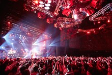 ぼくのりりっくのぼうよみ「ぼくのりりっくのぼうよみ TOUR 2017」東京・新木場STUDIO COASTの様子。（撮影：平田浩基）