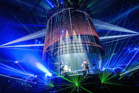 flumpool「flumpool 8th tour 2017 Beginning Special『Re:image』at NIPPON BUDOKAN」の様子。（撮影：ヤオタケシ）