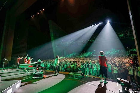 東京国際フォーラム公演の様子。(Photo by Hajime Kamiiisaka)