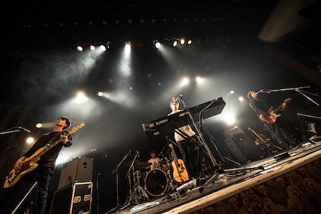 SHE'S（撮影：ヤオタケシ）