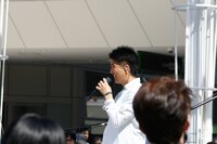 5月20日に神奈川・ラゾーナ川崎で行われたリリースイベントの様子。