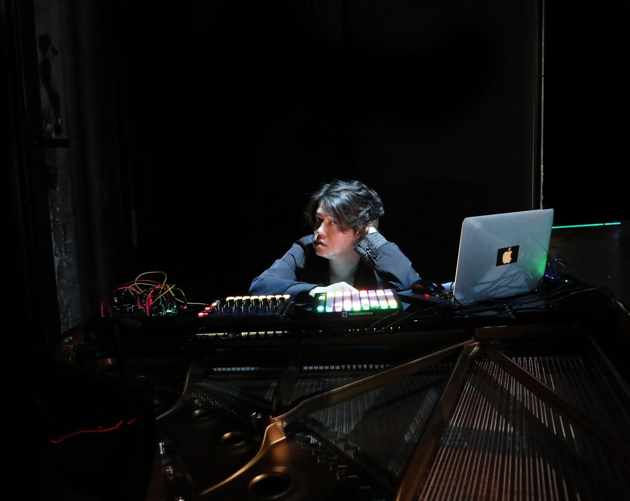 渋谷慶一郎アンプラグドのピアノコンサート開催、オペラ座の新曲ソロverも初披露