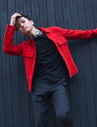 田口淳之介「田口 淳之介写真集　On the Moon」より。