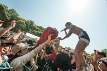 四星球のライブの様子。（Photo by manaty）