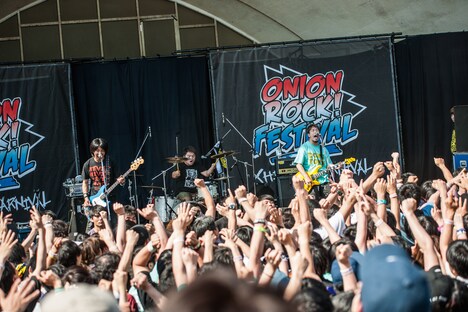 OVER ARM THROW（Photo by manaty）