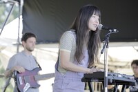 Melotronmelonのライブの様子。