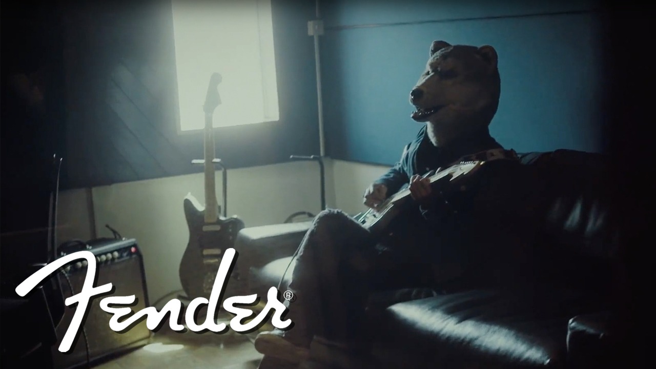 「FENDER FEEDBACK」のワンシーン。