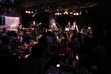 「~AZU 10th Anniversary PREMIUM LIVE~ AZUDECHANeeL FINAL」の様子。(写真提供:アリオラジャパン)
