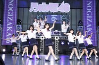 「乃木坂46 3rdアルバム発売記念“三期生単独公演”＠日比谷野外音楽堂」の様子。（写真提供：ソニー・ミュージックレコーズ）