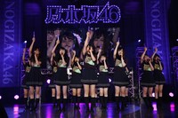「乃木坂46 3rdアルバム発売記念“三期生単独公演”＠日比谷野外音楽堂」の様子。（写真提供：ソニー・ミュージックレコーズ）