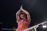 にしのえみ（Key, Cho / ビッケブランカバンド）（撮影：星野健太）