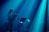 藤原さくら「藤原さくら ワンマンツアー 2017『PLAY』」埼玉・戸田市文化会館公演の様子。（撮影：田中聖太郎）