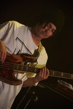 巽啓伍（B / never young beach）（撮影：村井香）