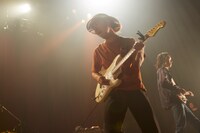 安部勇磨（Vo, G / never young beach）（撮影：村井香）