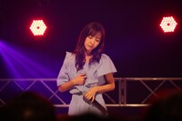 板野友美（写真提供：キングレコード）