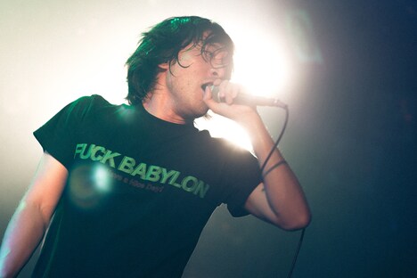 浅見北斗(Vo, Key)(Photo by morookamanabu)