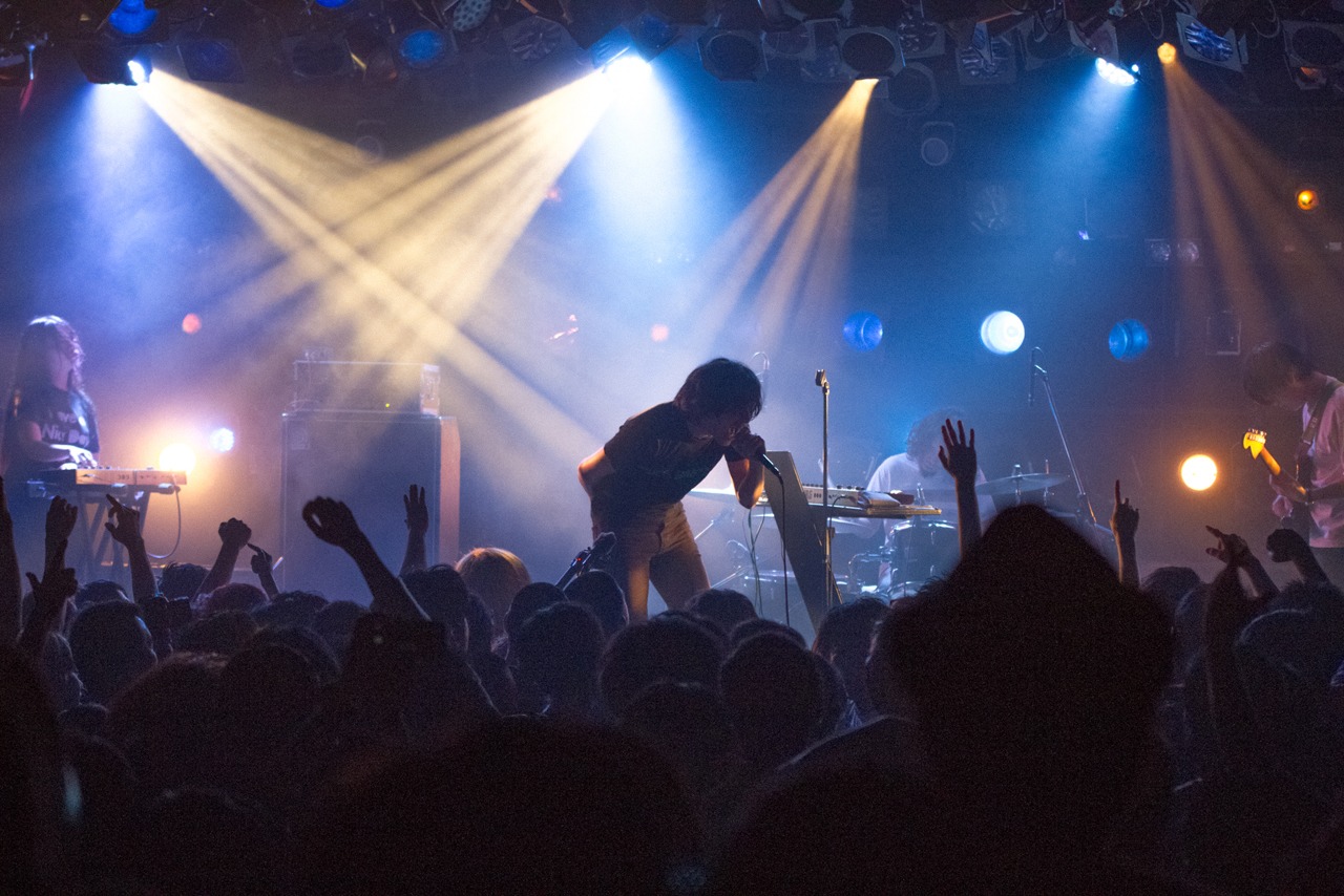 東京・渋谷CLUB QUATTROで行われたHave a Nice Day!のワンマンライブの様子。（Photo by morookamanabu）