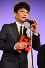 「逃げ恥」に祝福コメントを寄せる星野源。