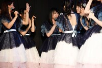 東京・AKB48劇場にて行われた「AKB48 49thシングル選抜総選挙」速報発表でのAKB48メンバー。(c)AKS