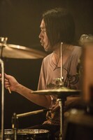 藤田勇（Dr）（Photo by Daisuke Miyashita）