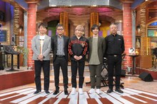 左から本間昭光、いとうせいこう、小室哲哉、三浦大知、小野良行。