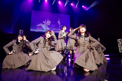 けやき坂46「ひらがなけやき全国ツアー2017」大阪・Zepp Namba公演の様子。