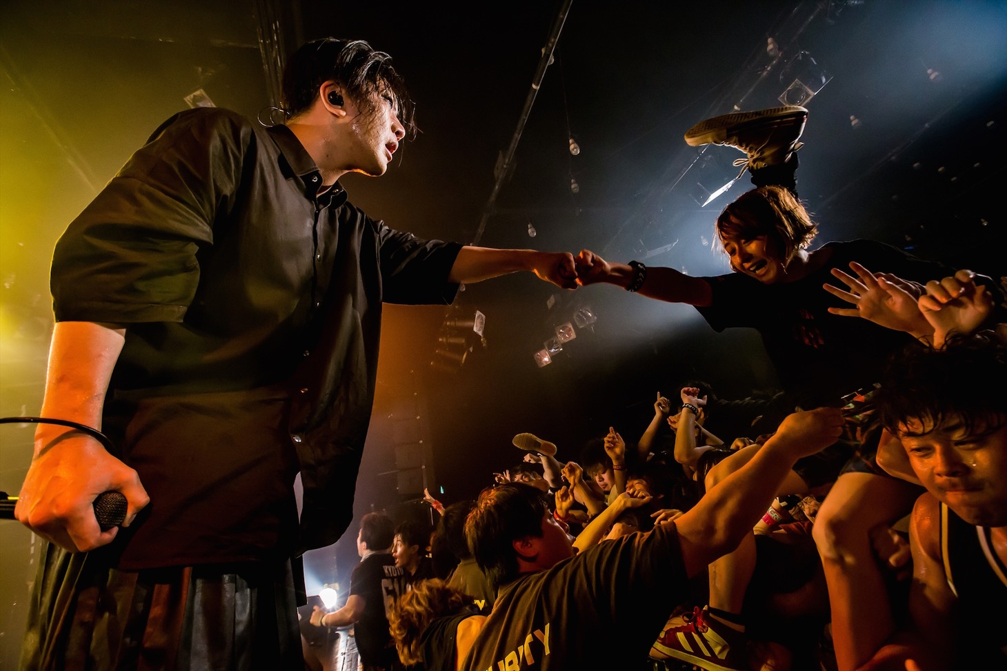 ROTTENGRAFFTYのライブの様子。（Photo by Takashi "TAKA" Konuma）