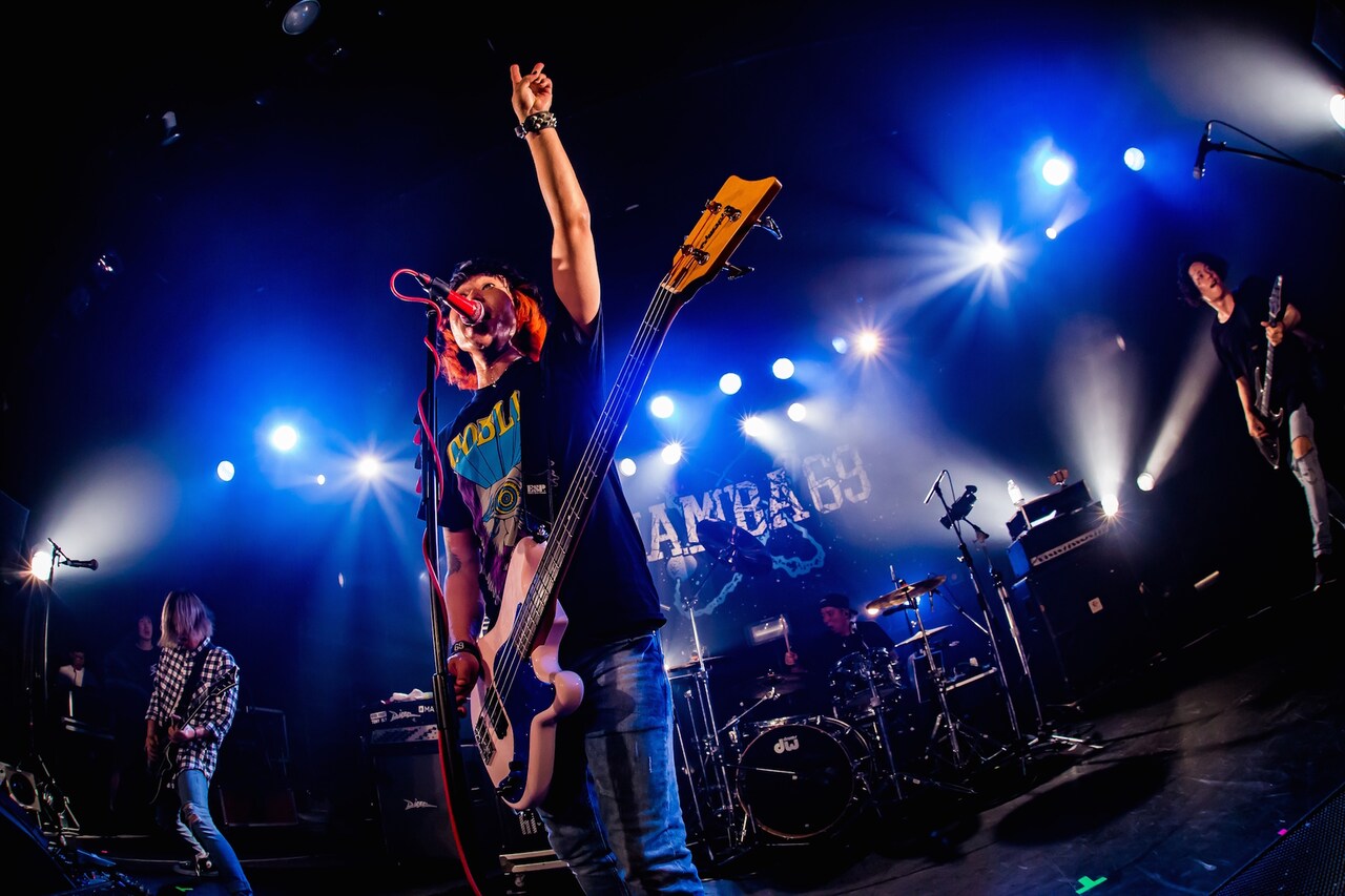 「君たちもヒーローになれる！」NAMBA69、満員ツアーファイナル