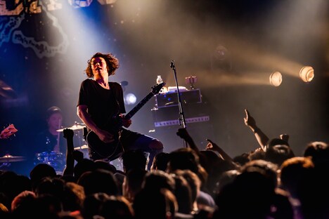 ko-hey(G, Cho / NAMBA69)(Photo by Takashi "TAKA" Konuma)