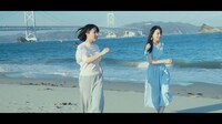 「瀬戸内の声」MVのワンシーン。(c)AKS