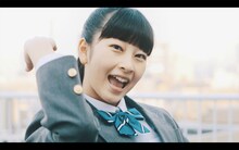 ロッカジャポニカ「タンバリン、凛々」MVのワンシーン。