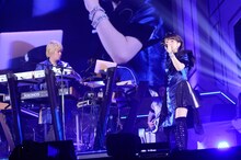fripSide「fripSide LIVE TOUR 2016-2017 FINAL in Saitama Super Arena-Run for the 15th Anniversary-supported by animelo mix」の様子。