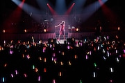中島愛ワンマンライブ「Megumi Nakajima Live 2017 "Love for you"」の様子。(撮影:能美潤一郎)