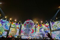 「YUZU 20th Anniversary DOME TOUR 2017 ゆずイロハ」福岡公演の様子。（写真提供：セーニャ・アンド・カンパニー）