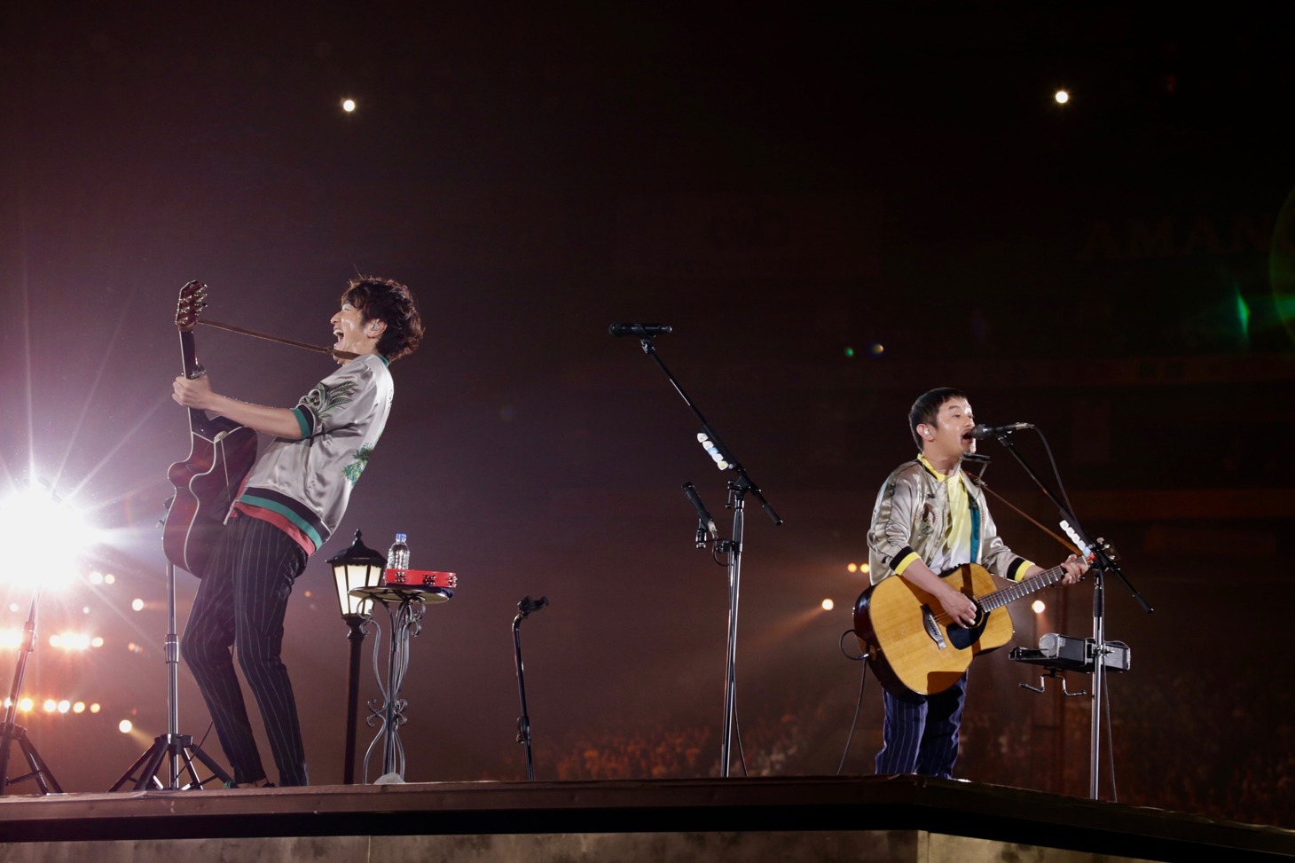 「YUZU 20th Anniversary DOME TOUR 2017 ゆずイロハ」福岡公演の様子。（写真提供：セーニャ・アンド・カンパニー）