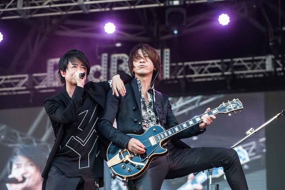 GLAY×エアレース機のダイナミックなコラボに5万5000人興奮