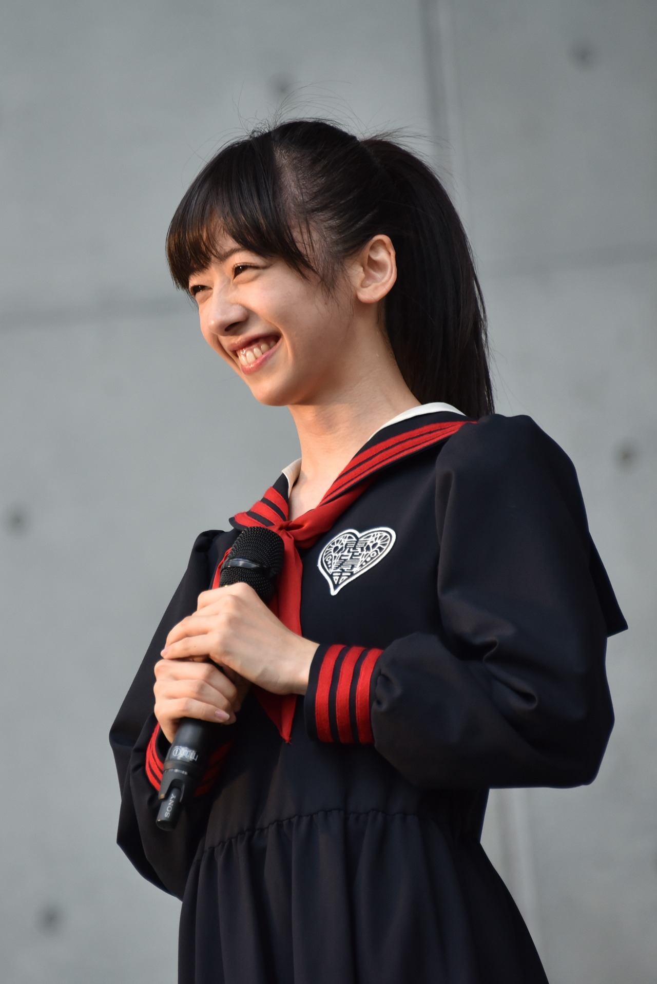 真山りか