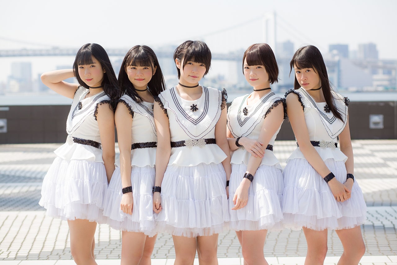 Party Rockets GT。左から2番目がFUMIKA、右から2番目がHIMEKA。