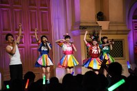 左から武井壮、ときめき▽宣伝部。