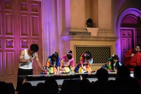 夢を半紙に書くときめき▽宣伝部と武井壮。