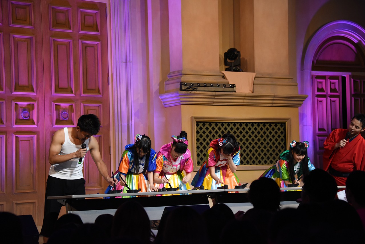 夢を半紙に書くときめき▽宣伝部と武井壮。